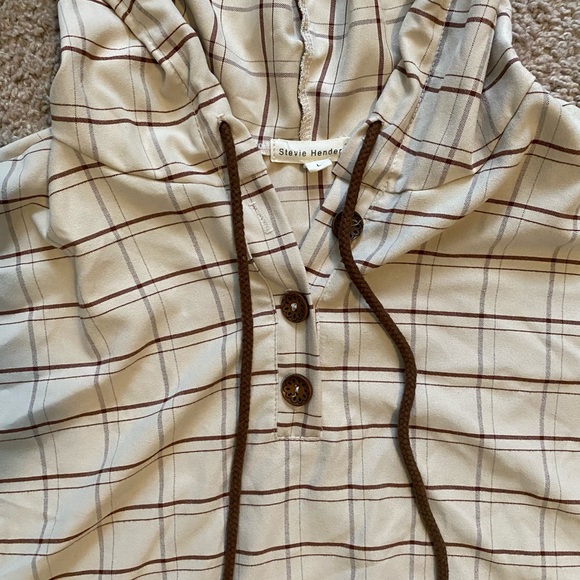 Plaid Lightweight Pullover Jacket - Picture 4 of 5